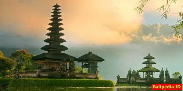 Pura Bedugul Bali
