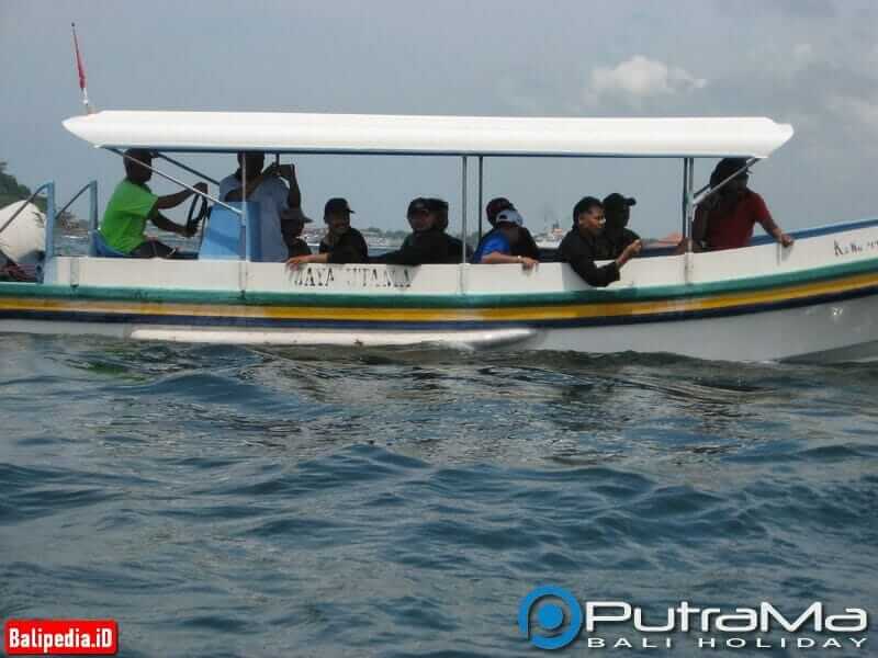 Glass Bottom Boat Bali